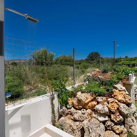 Mm Villa *